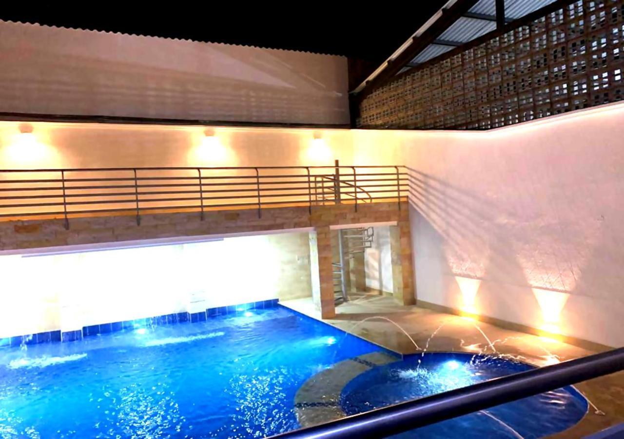 Kalina Hotel Girardot Extérieur photo