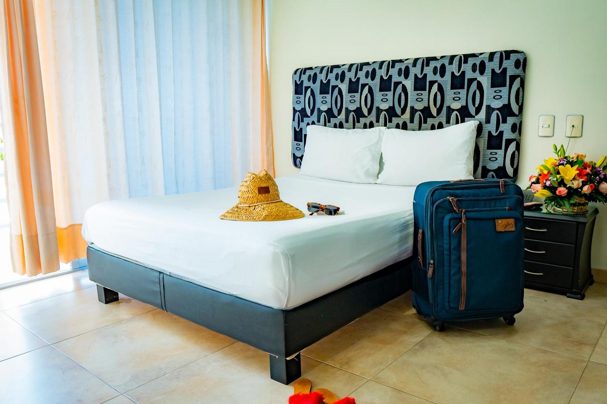 Kalina Hotel Girardot Extérieur photo